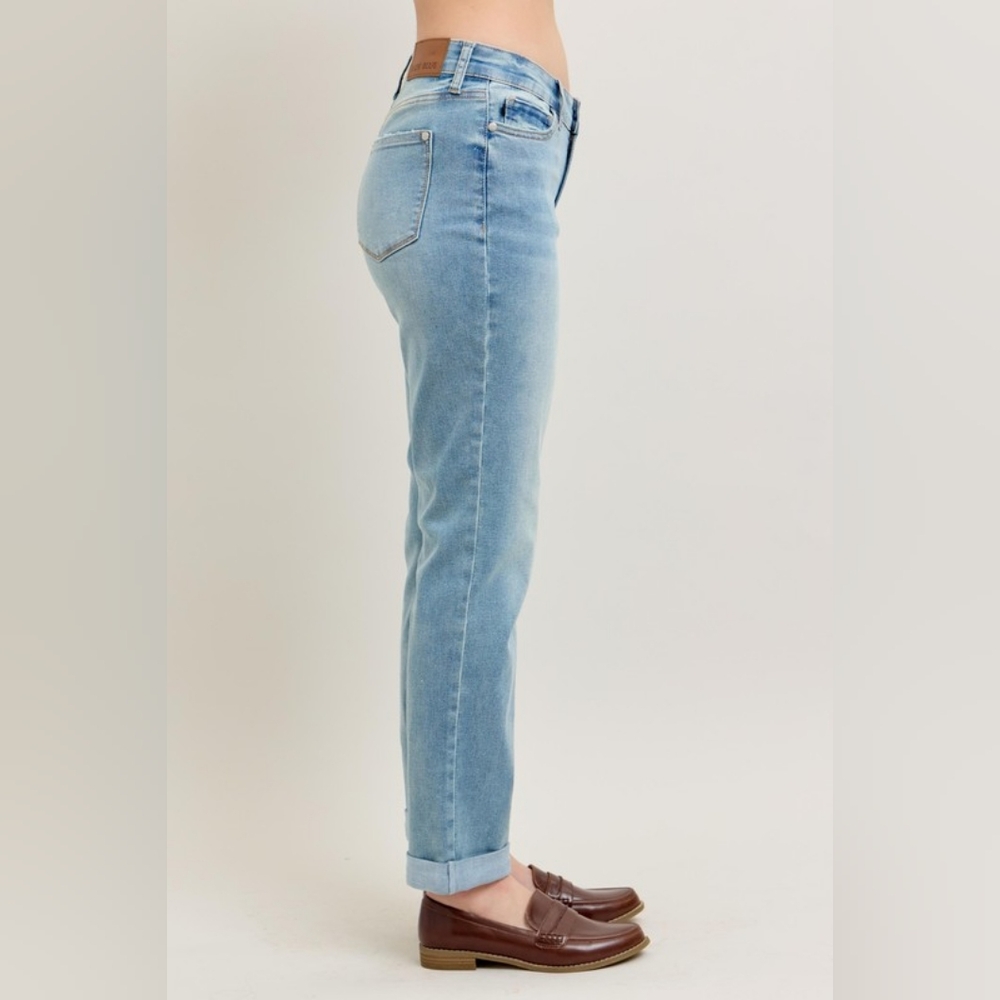 Judy Blue MR Medium Wash V Front Cuffed Boyfriend Jeans Cool Tech Various NEW - Picture 7 of 16